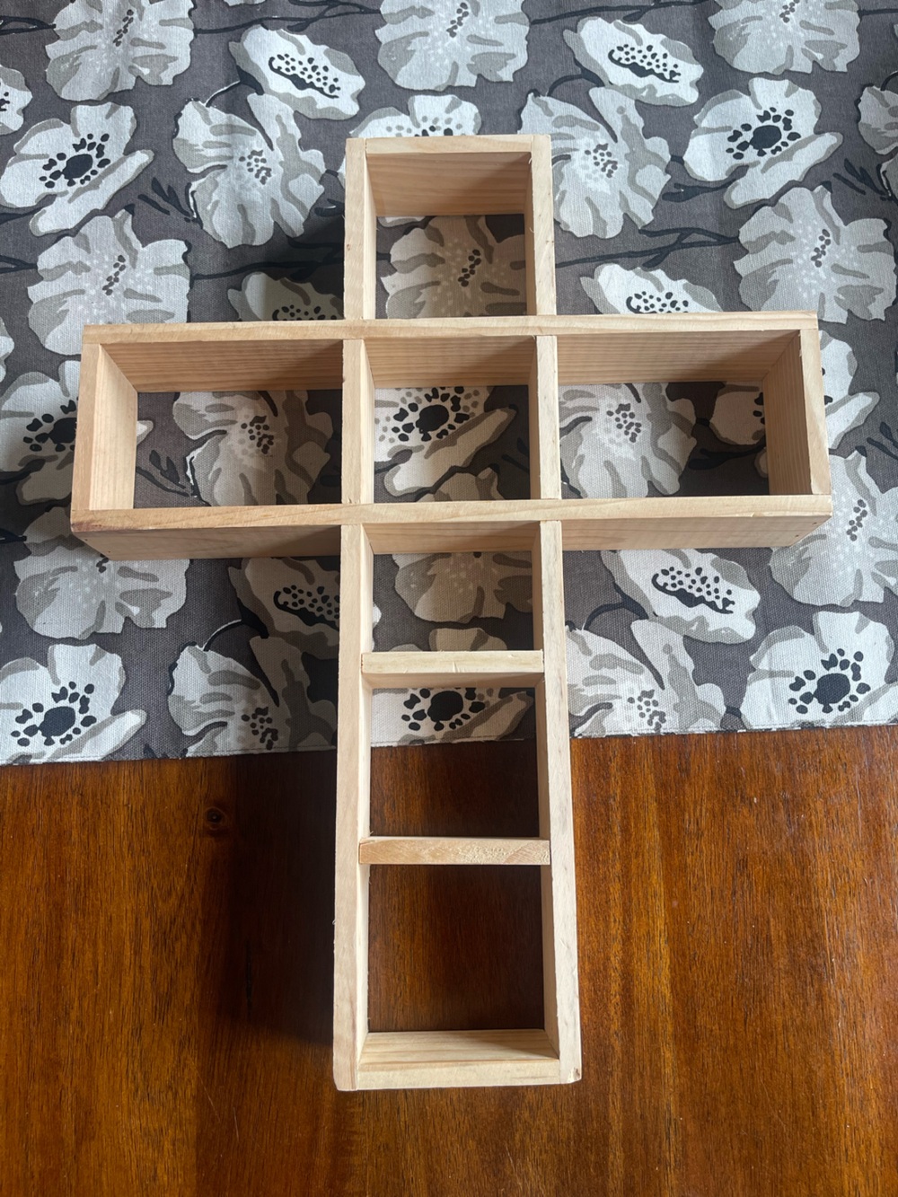 Natural Wood‎ Multi-Compartment Organizer Cross shape